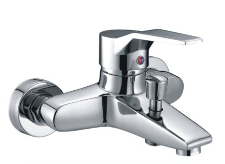 Single-handle bathtub faucet